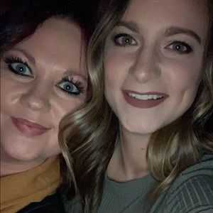 Meet your Posher, Haley